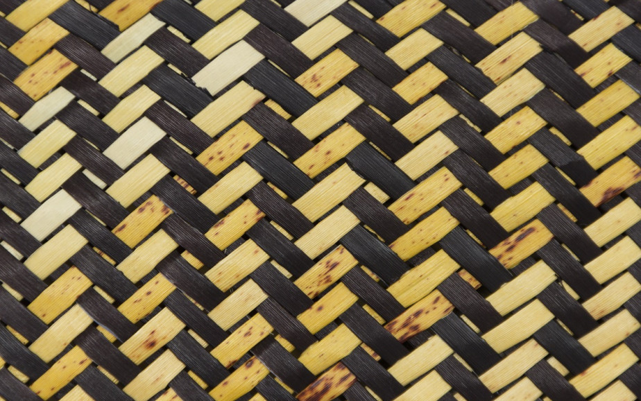 Weaving of a kete
