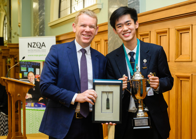 Prime Minister Chris Hipkins with the Prime Minister Award winner
